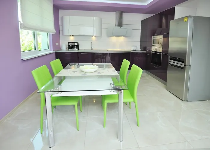 Apartment Delfin Varna